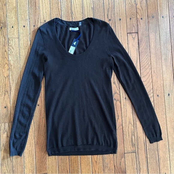 Martin + Osa Sweaters - Martin + Osa Women's 100% Cashmere Sweater, Dark Brown, Size Small, NWT